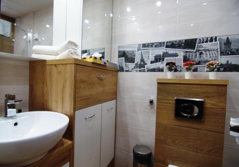 Apartament Tuz Za Rogiem Zamku Μάλμπορκ Εξωτερικό φωτογραφία